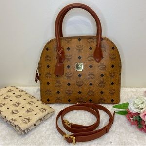 ❌ SOLD ❌ MCM VINTAGE ALMA